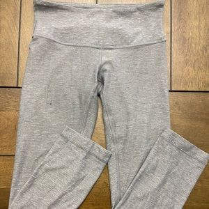 Lululemon gray cropped leggings
